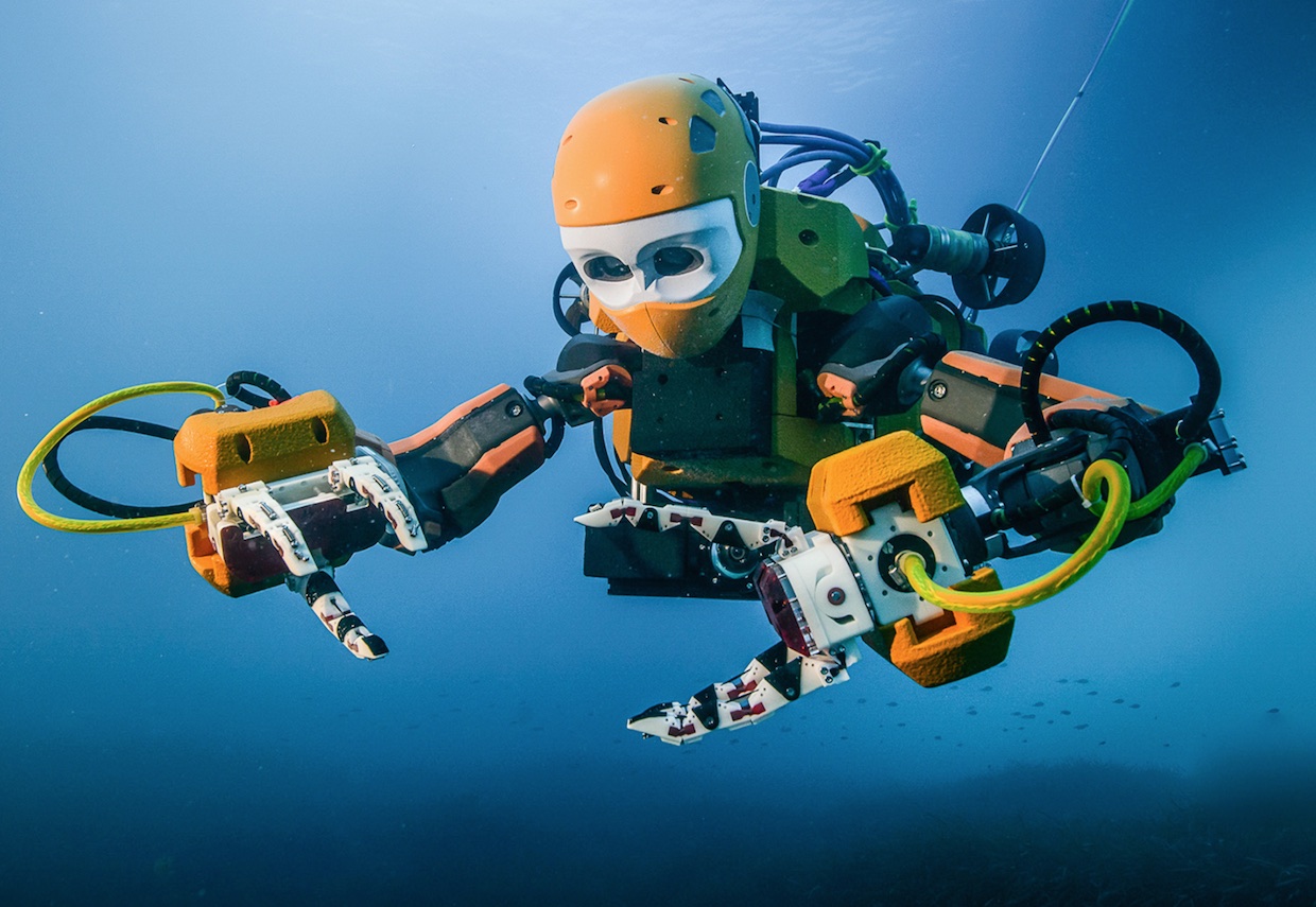 Как Стэнфорд построил Человекоподобного подводного робота, чтобы исследовать кораблекрушение 17-го века