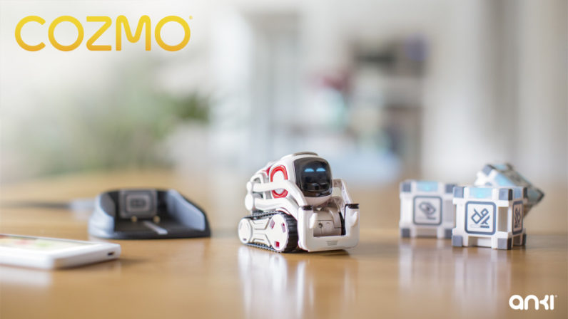 Cozmo AI Robot приносит Wall-E в жизнь
