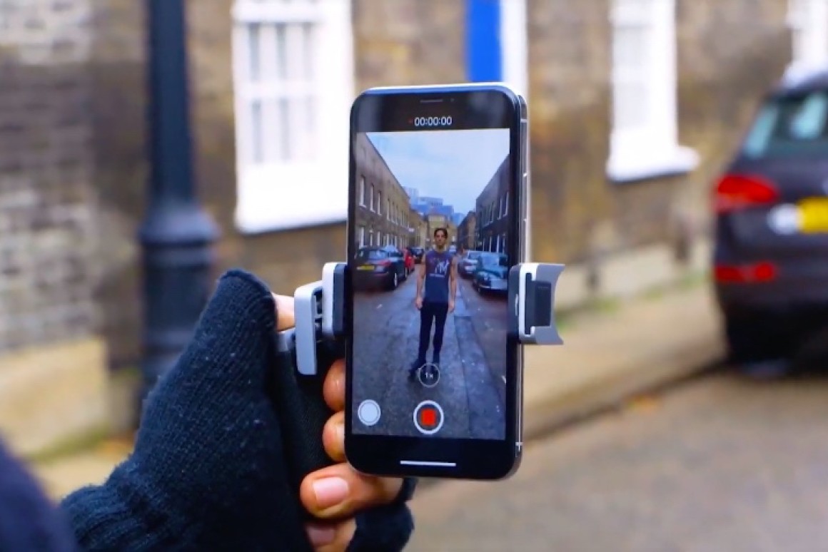 Shutter Grip 2 – держатель с кнопкой для запуска камеры на смартфоне цена