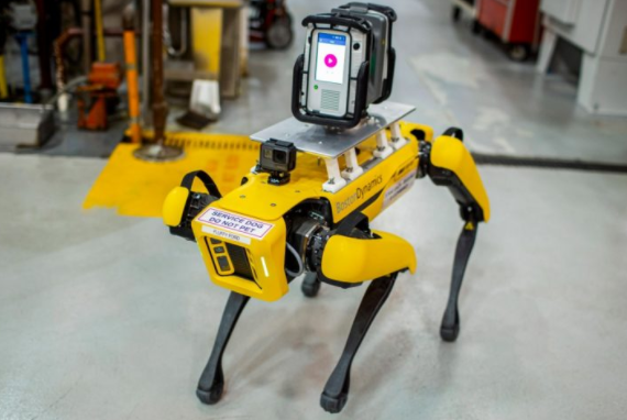 Ford используют Spot собаку-робота чтобы создать карту своих фабрик