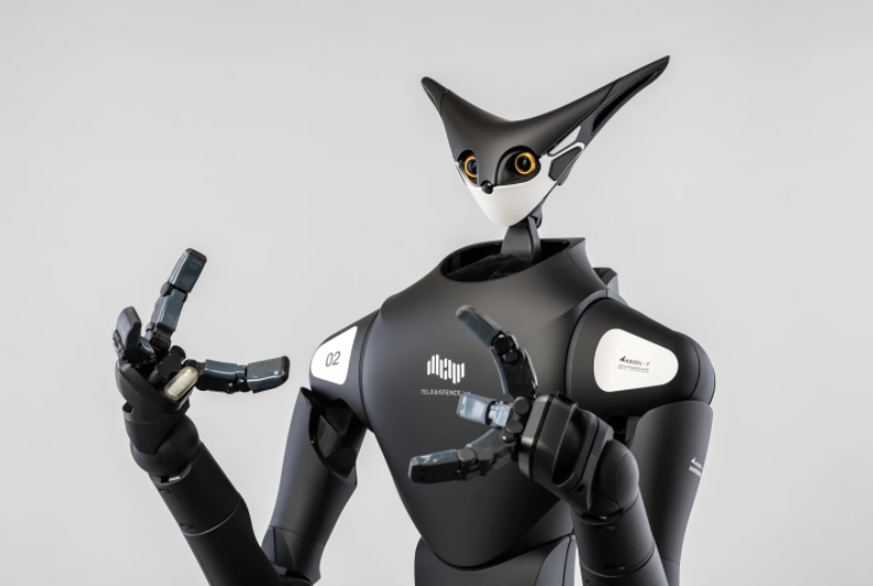 Робот-штабелер Model-T с VR-управлением уже используется в японских магазинах