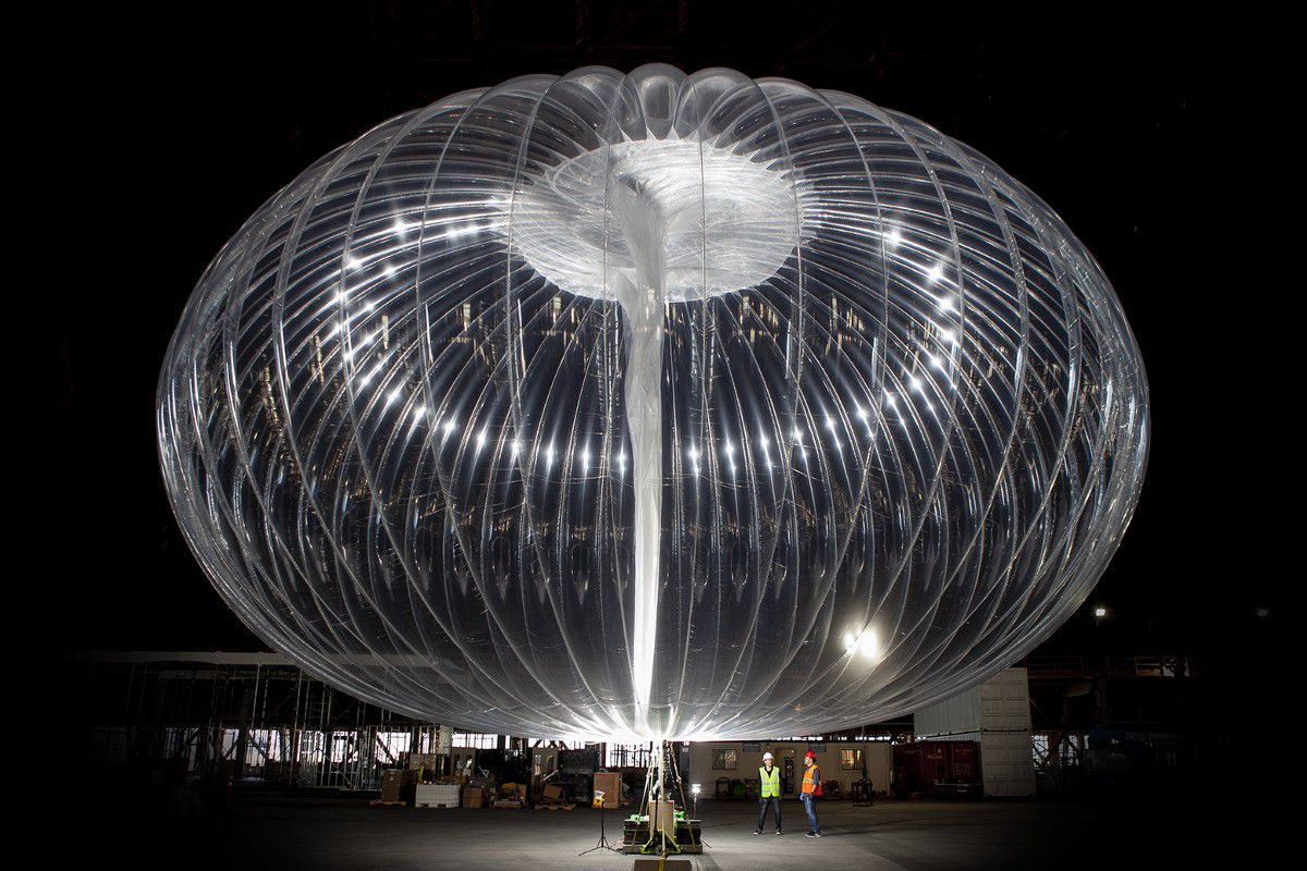 Как эти воздушные шары принесли службу экстренной связи в Перу после землетрясения силой 8 баллов