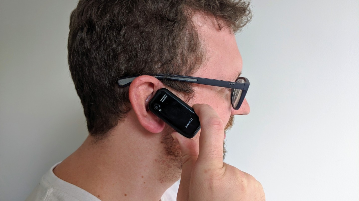 Обзор Zanco tiny t2 самого маленького в мире телефона с поддержкой 3G