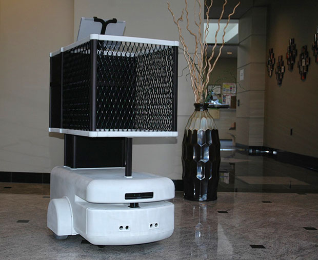 Роботизированный робот-тележка для покупок