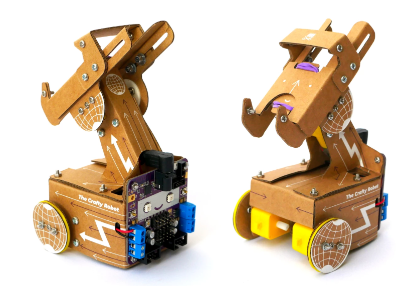 Новый миниатюрный робот Smartipresence которым можно управлять при помощи видеосвязи