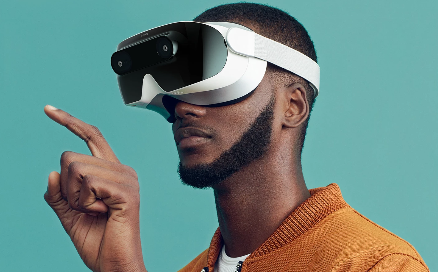 XRSpace Mova желает подарить Вам новые впечатления от использования шлемов виртуальной реальности